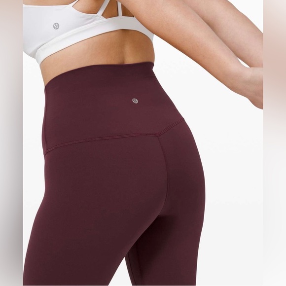 Lululemon Align Super High-Rise Short - Picture 5 of 9